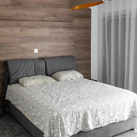 Bayview Terraces Apartment