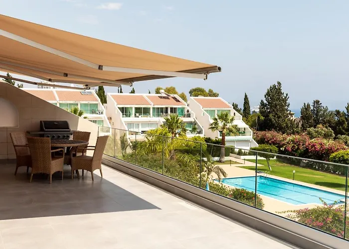 Bayview Terraces Apartament